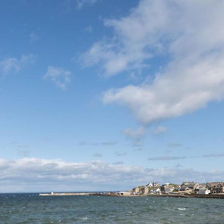 The Beach Hut, Burghead Villa Екстериор снимка